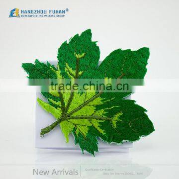 Fashionable Customized Textile Leaf Shape Embroidery Badges photo-3