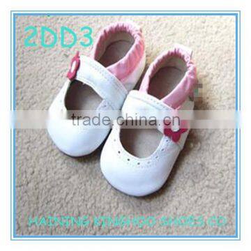 kids lovely white baby shoes