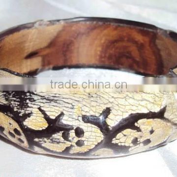 2015 Designer Horn Bangle For Women 10471