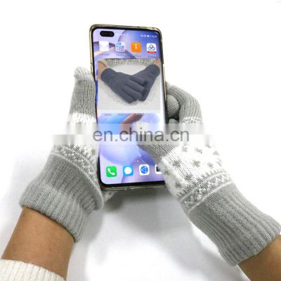 Cute Touch Screen Winter Gloves Custom Logo Smartphone Touch Gloves Knitted Jacquard Touchscreen Gloves For Texting Running