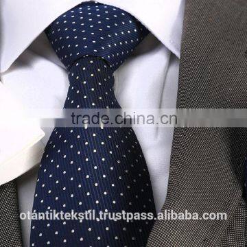 Polka Dot Necktie set, pocket square and cufflink set neck tie, corbata, gravate, krawatte, cravatta, fashion tie