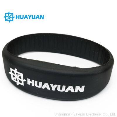 Upmarket 13.56MHz NFC Contactless Smart Bracelet RFID Silicone Wristband for Waterpark photo-2