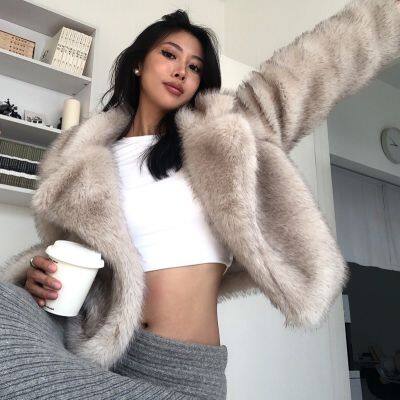 Women’s Modern Faux Fox Fur Short Coat with Lapel Collar Minimalist Eco Fashion