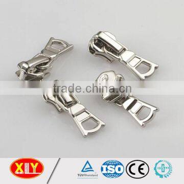 Hot Sale Wholesale Reasonable Price Silver Autolock Metal Zipper Slider photo-5