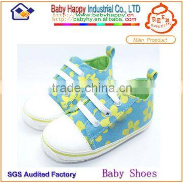 small MOQ in stock wholesale floral wear-resisting baby casual shoes