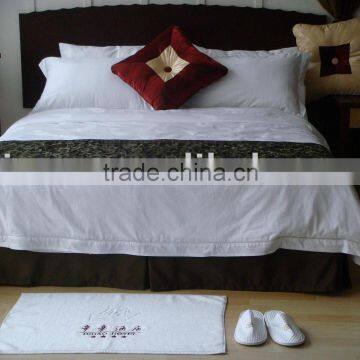 jacquard hotel bedding set