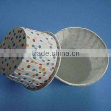 Muti-color Pleated Candy cups / nuts cups/Baking Cups from China