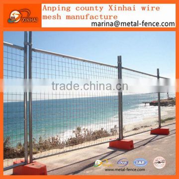 Factory price Prefab galvnaized City road mobile Temporary fencing/ Road security barrier