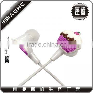 colorful cartoon earset with animal shape earbuds design