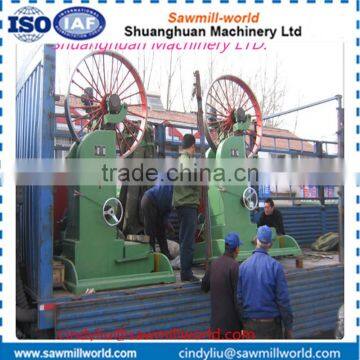 Automatic vertical log cutting machine for wood sawing