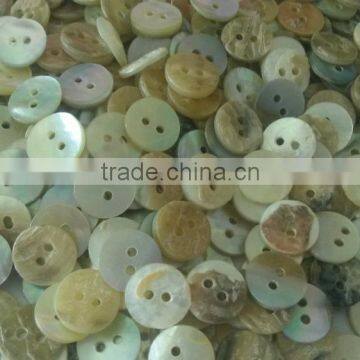 Natural chinese 2 holes agoya shell buttons