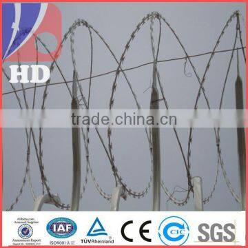 plastic chain link fence / chain link fence top barbed wire