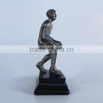 Artificial Polyresin Sport Trophy Figurine photo-4
