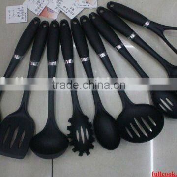 Nylon kitchen Utensil series w/rubber handle