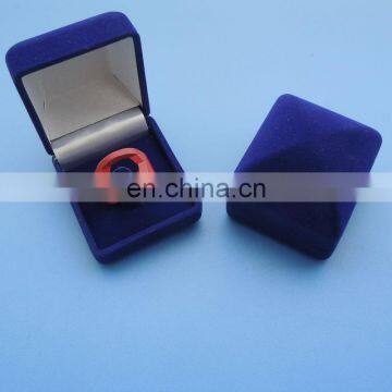 multi-function finger ring wine bottle opener with velvet box