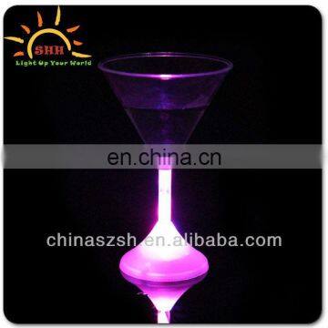 LED Flashing Light Up Goblet Glass Hot Sell 2013 Made in Shenzhen