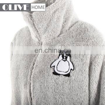 Adult Pyjamas Penguin Logo Embroidery Patch Brushed Cationic Sherpa Fleece Bathrobe With Zipper photo-3