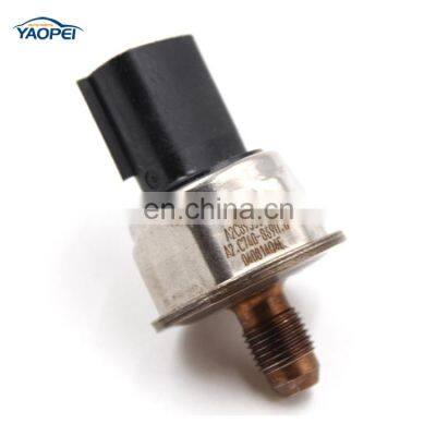 YAOPEI High Quality Fuel Rail Pressure Sensor 55577400 106067-05 28.4124-2700.3