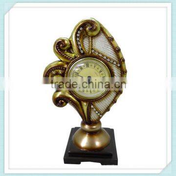 China Hot Sale New Design Round Shape Resin Clock