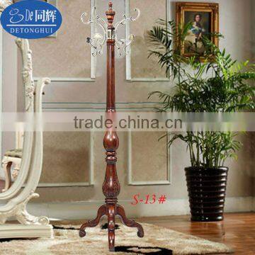 New Home Furniture Modern Rubber Wood Clothes Valet Stand (S-13#)