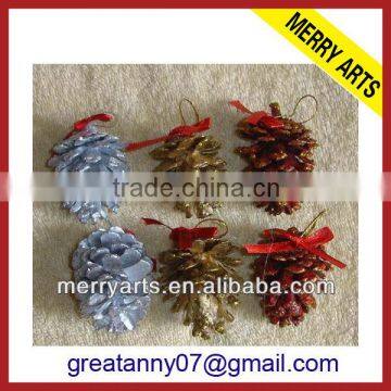China Wholesale Christmas Tree Ornaments Silver Pinecone Decoration