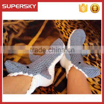 A-194 hand knit shark slipper socks animal handmade knitting slippers socks knitted pattern shark socks slippers