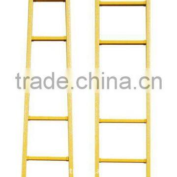 Fiberglass single step ladder