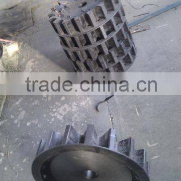 rubber track and wheel