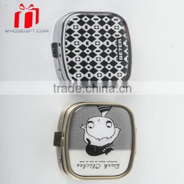 2015 Low Moq Souvenir Item Square Metal Pill Box