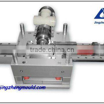 Plastic injection Tee pipe fitting mould in China