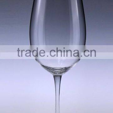 5 Ounce Size Long Stem and Gentle Wine Glass With Logo Customized