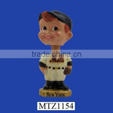 Custom made cheap funny resin doll bobble head