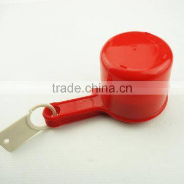 47008 4pcs Plastic Measuring Cups and Spoons Set photo-3