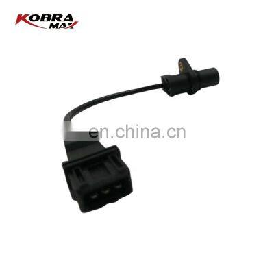 Kobramax Crankshaft Position Sensor For HYUNDAI 3918O-3715O For KIA 3918O-3715O Auto Mechanic photo-3