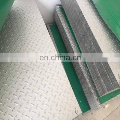 Non-slip patterned ss plate 316 304 201 Diamond-shaped stainless steel skid plate