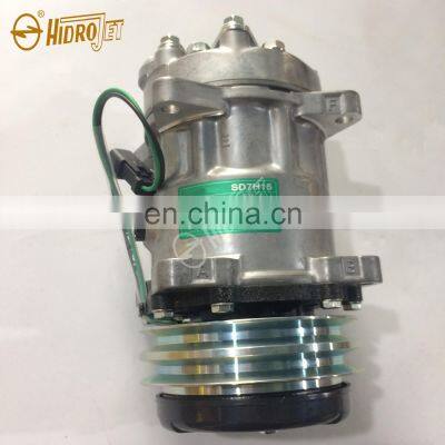 EC210B 24V high quality air conditioning compressor 15082742 air compressor voe15082742 for sale