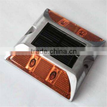 Best Price Waterproof Aluminum LED Solar Cat Eyes Road Stud photo-4