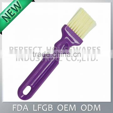 COLORFUL PROMOTIONAL PLASTIC PS + NYLON BRUSH FOR SUPERMARKET