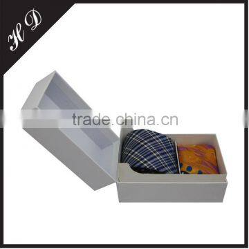 Clamshell Tie And Pocket Square Set Gift Box