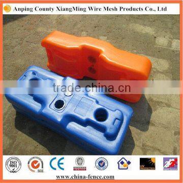 plastic temporary fence block
