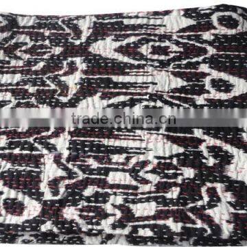 RTKQ-3 wholesale Vintage kantha quilts / Bed covers Traditional Ikat kantha quilt kantha handwork From Jaipur