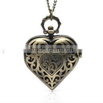 Heart Bronze tone Steampunk style Quartz pocket watch goth vintage love gift HN1299