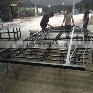 Steel furniture Galvanized iron fence metal farm fence designs/ Manufacture