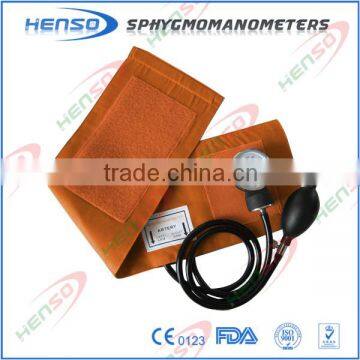 Sphygmomanometer with stethoscope