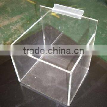 acrylic slotwall holder, acrylic slot wall box, acrylic slatwall bin, acrylic store fixture, acrylic slatwall display stand