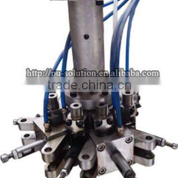 New Design Shoe Soles Making Low Pressure PU Foam Pouring Machine photo-6