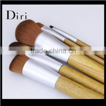 Synthetic hair professional makeup brushes with high quality