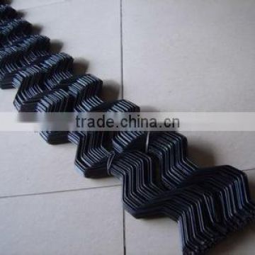 Greenhouse anti-aging material zigzag wire