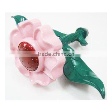 Dancing Flower Lawn Sprinkler With One-Way Metal Spike photo-3