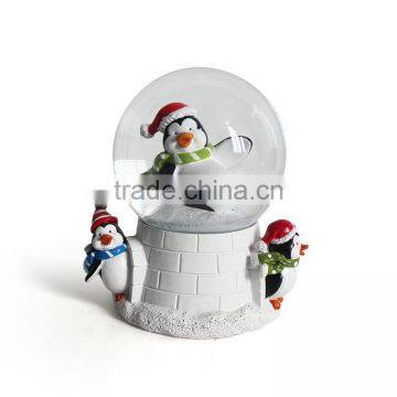 2016 Cheap Bulk Polyresin Snow Globe for Christmas Gifts photo-6